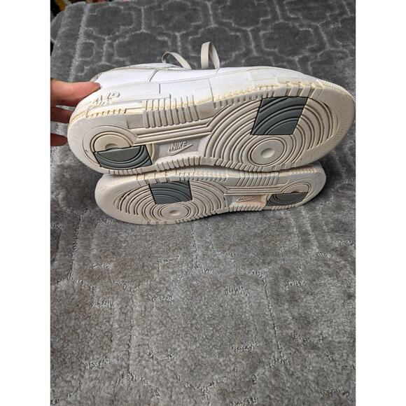 Nike Sneakers WOMENS SIZE 10 white Air Force 1 Pixel SE Zebra leather lace up - Picture 7 of 10